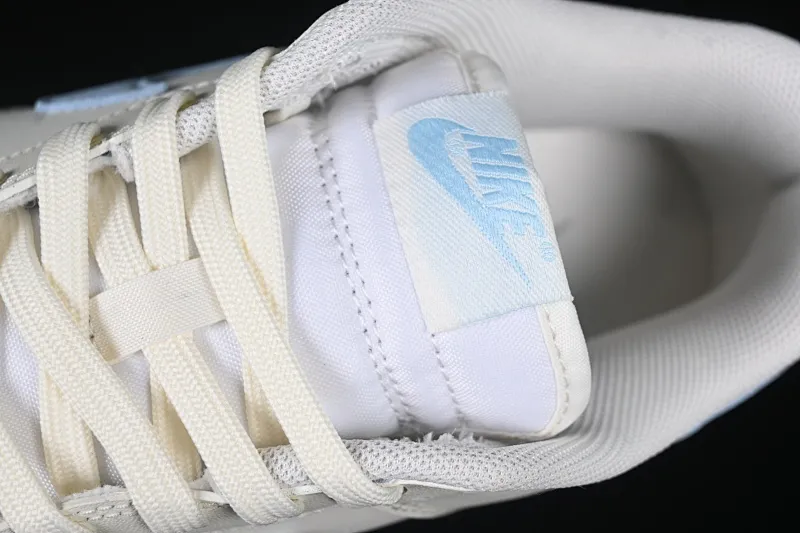 All categories Nk SB Dunk Series Nk SB Dunk Low High-end customized low-top sneakers Nike SB Dunk Low Cupid Heart Anniversary high-end customized low-top casual sneakers YW0212-012
